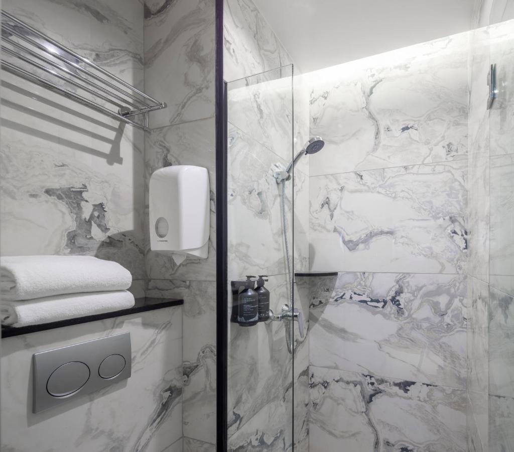 Hotel Mi Rochor Сингапур Екстериор снимка